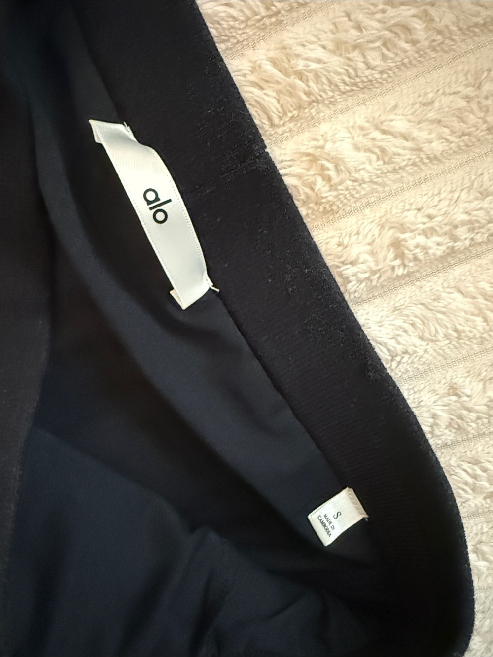 ALO Yoga Black Ribbed Mini Skirt - Picture 2 of 4